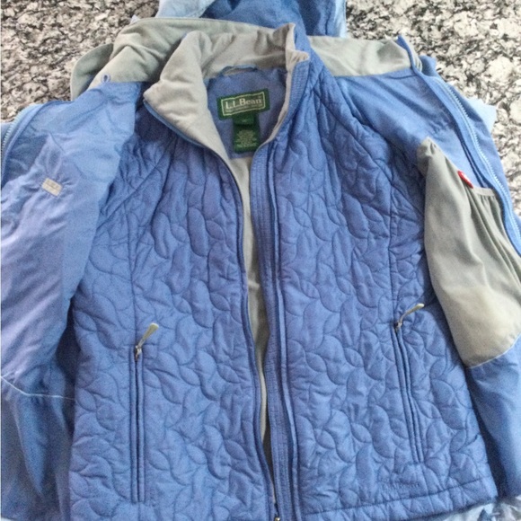 Women’s L.L. Bean 3-in-1 Jacket - Picture 9 of 12